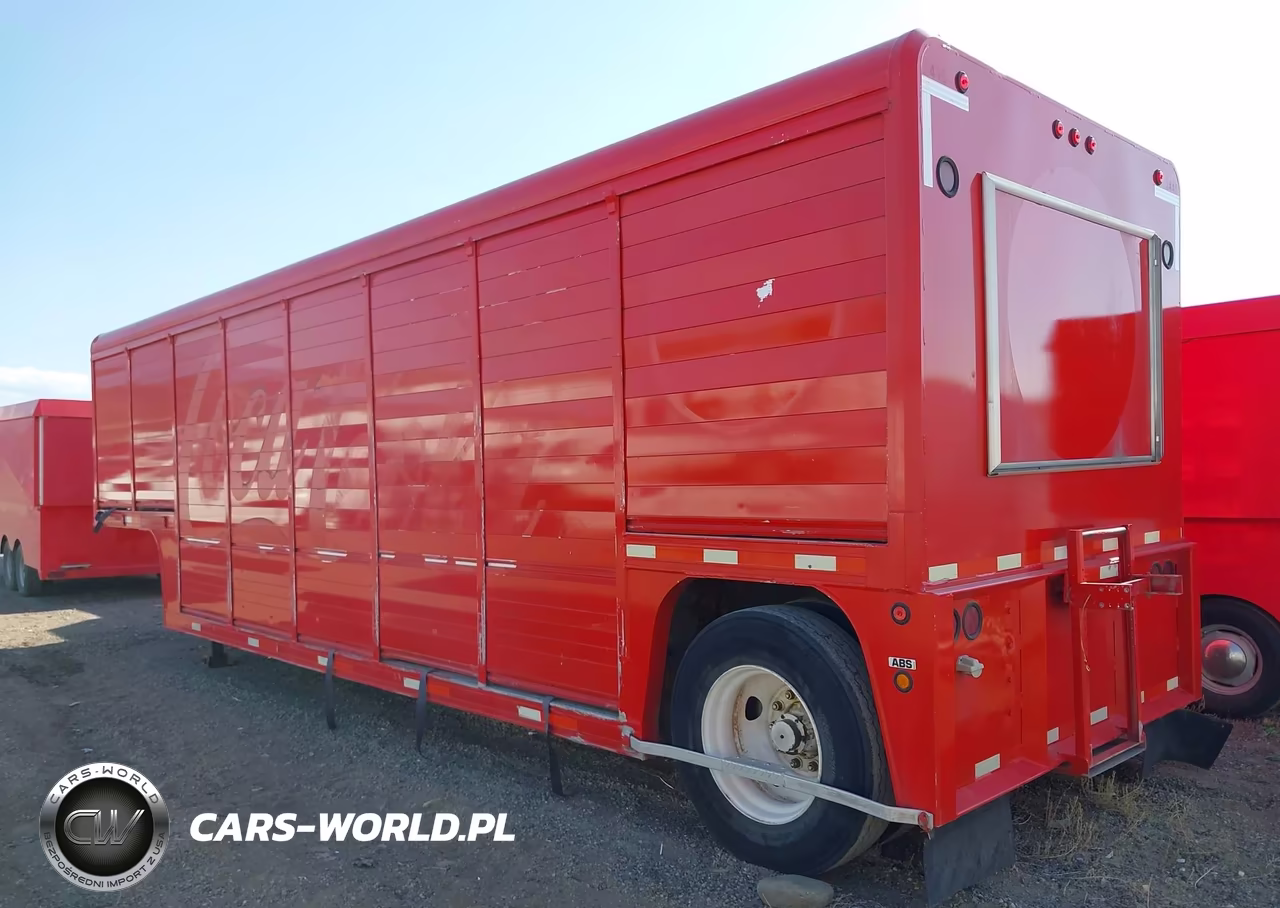 1999 Mickey Body Co Unknown VIN:1M9RC1716XH043026 - 3