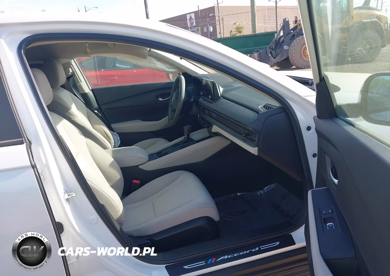 2025 Honda Accord Lx VIN:1HGCY1F26SA001995 - 5