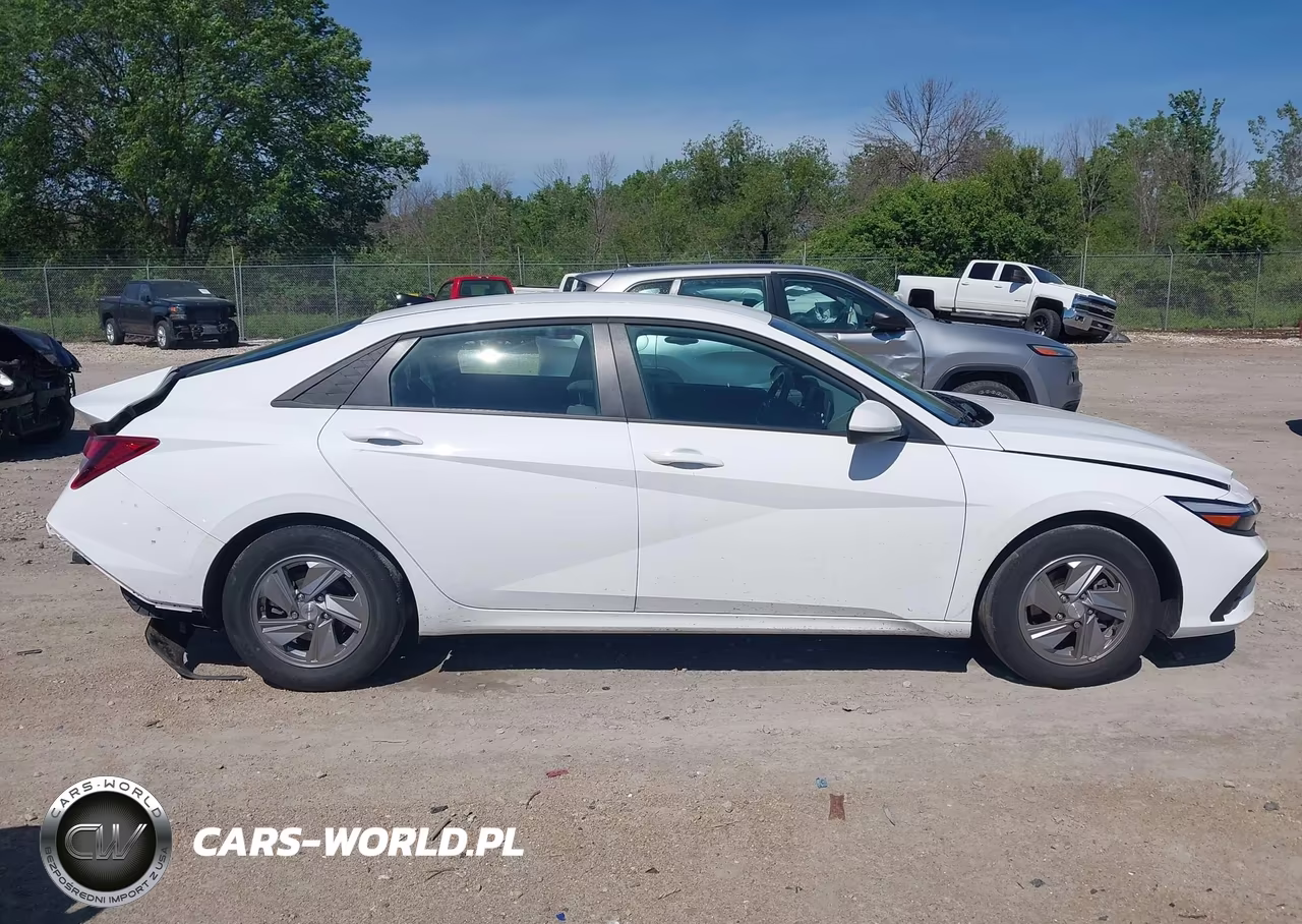2025 Hyundai Elantra Se VIN:KMHLL4DG7SU958062 - 14