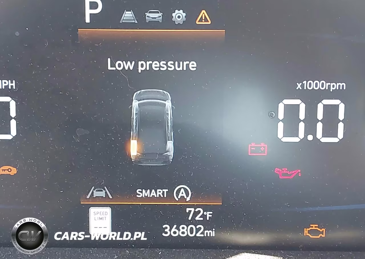 2025 Hyundai Elantra Se VIN:KMHLL4DG7SU958062 - 16