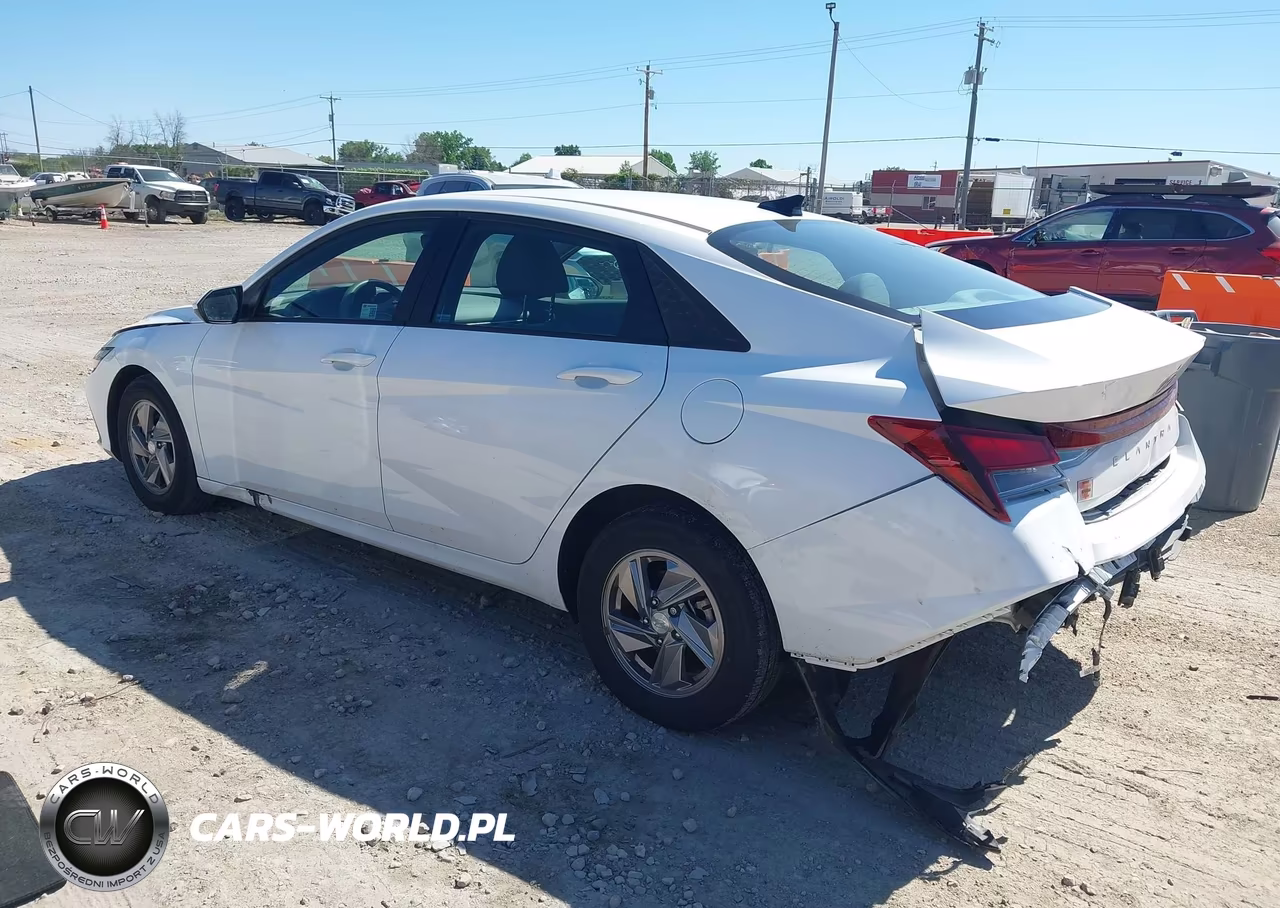 2025 Hyundai Elantra Se VIN:KMHLL4DG7SU958062 - 3