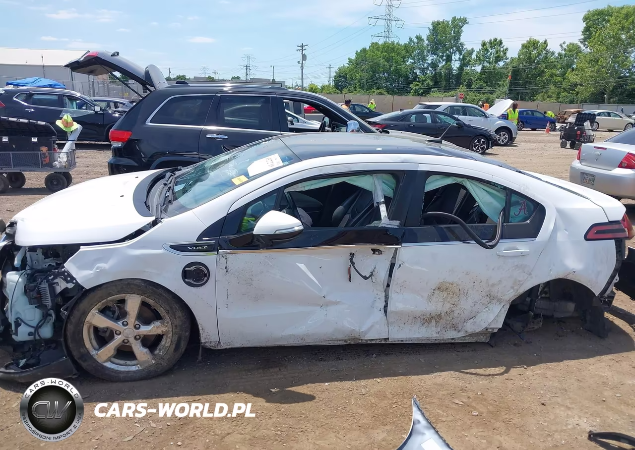 2012 Chevrolet Volt VIN:1G1RB6E45CU110614 - 6