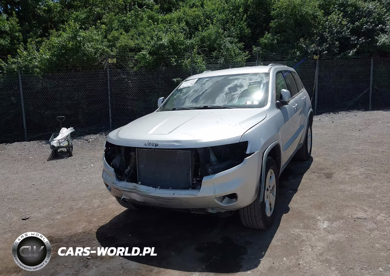 2011 Jeep Grand Cherokee Laredo VIN:1J4RR4GG6BC542755 - 14