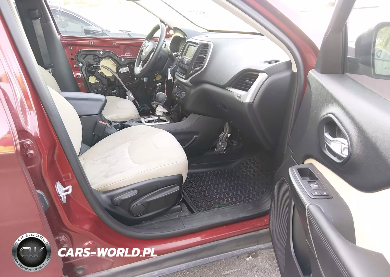 2016 Jeep Cherokee Sport VIN:1C4PJMAB7GW110022 - 5