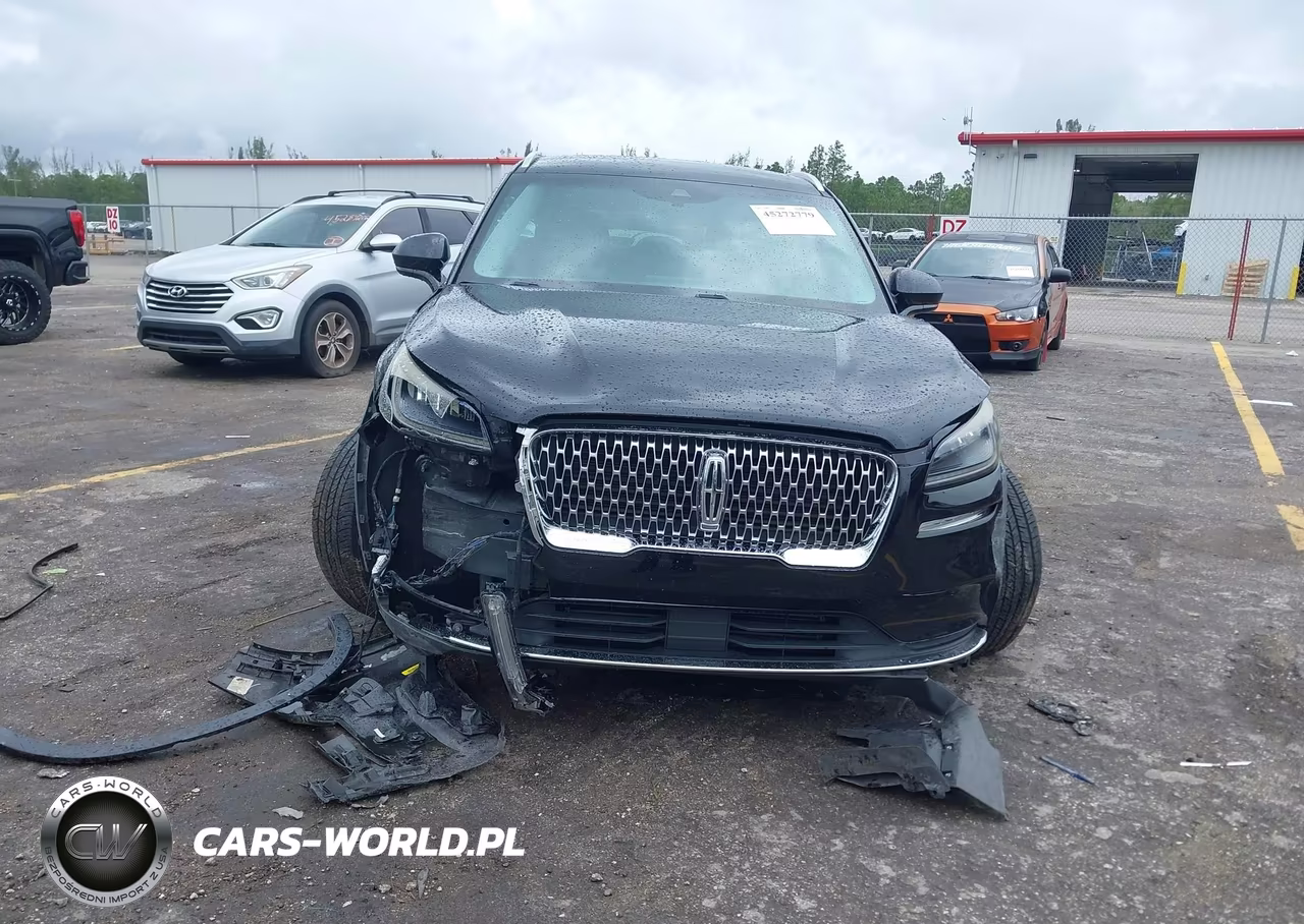 2020 Lincoln Corsair Standard VIN:5LMCJ1C92LUL20226 - 12