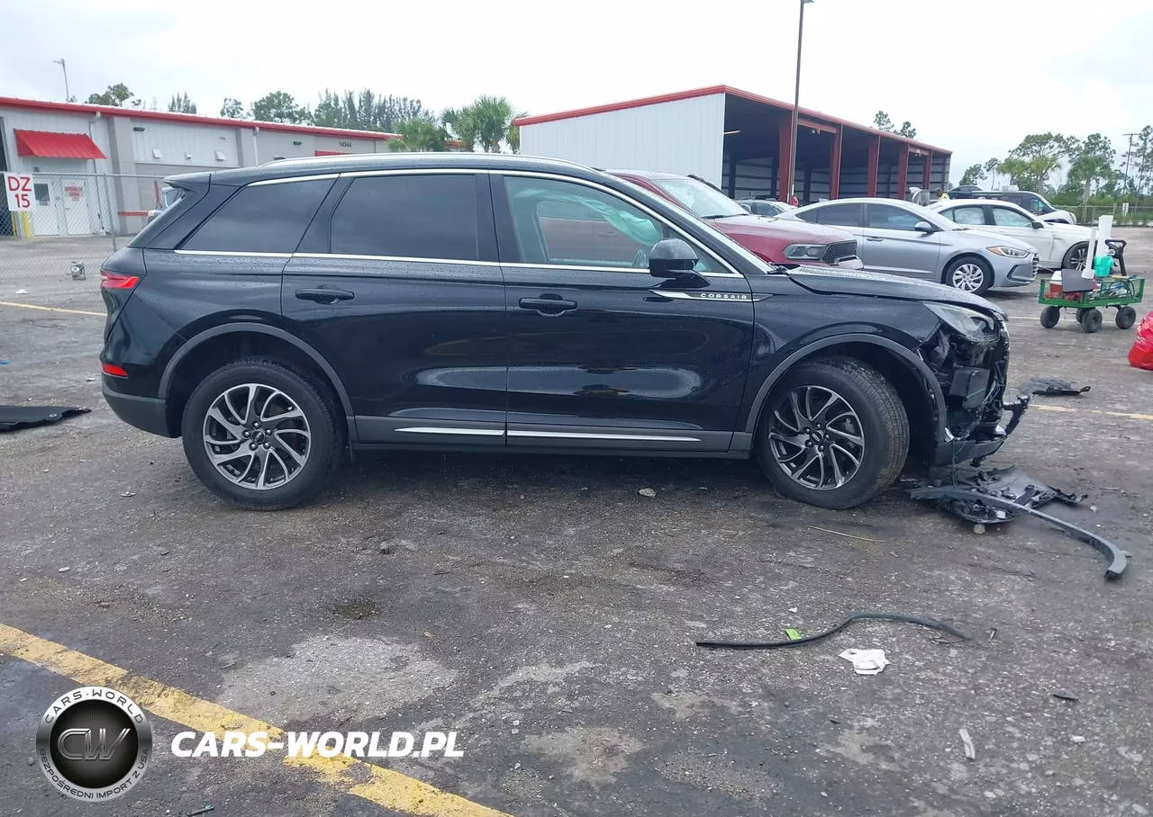2020 Lincoln Corsair Standard VIN:5LMCJ1C92LUL20226 - 13