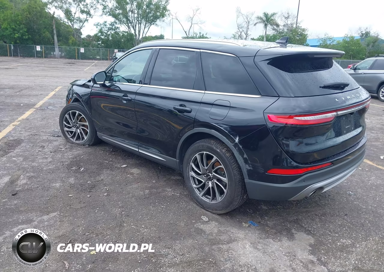 2020 Lincoln Corsair Standard VIN:5LMCJ1C92LUL20226 - 3