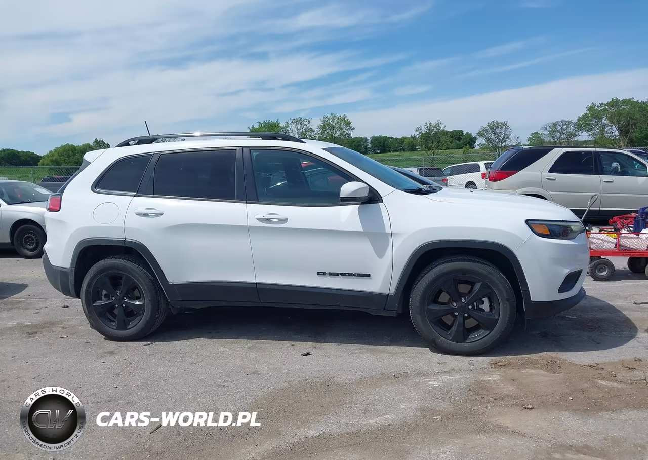2021 Jeep Cherokee Altitude 4X4 VIN:1C4PJMLB4MD168402 - 13