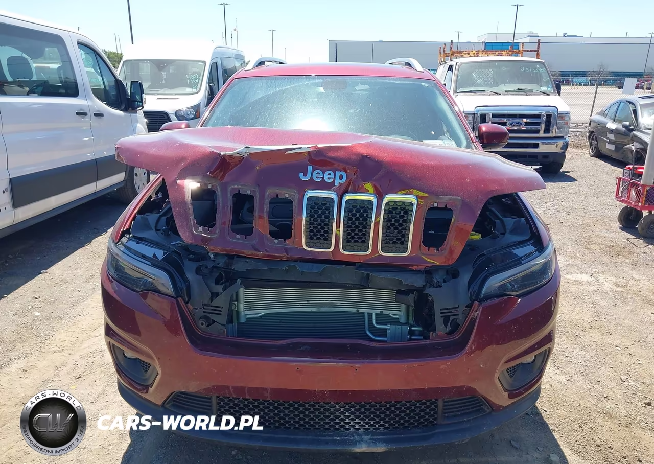 2020 Jeep Cherokee Latitude Plus 4X4 VIN:1C4PJMLB0LD623289 - 12