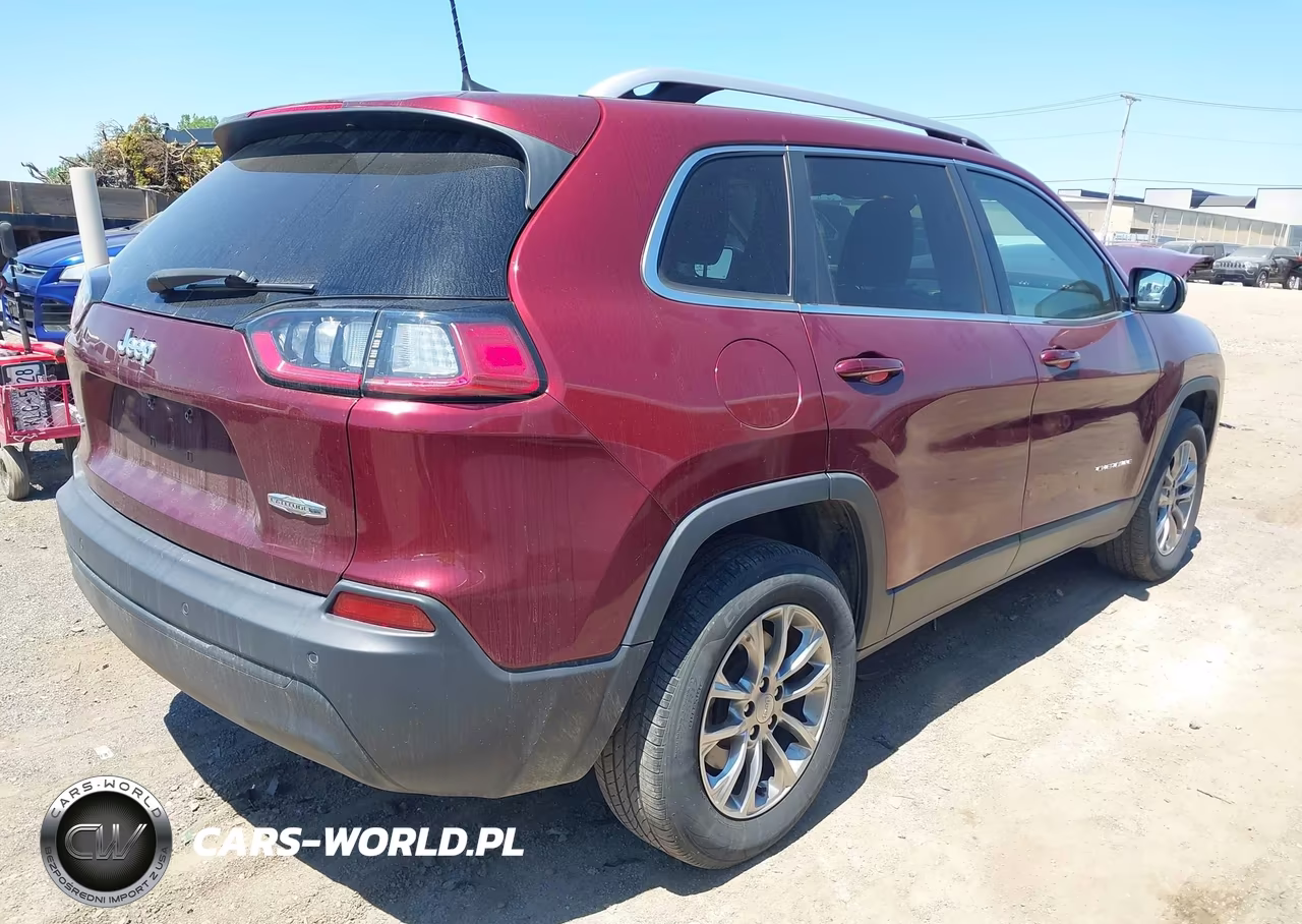 2020 Jeep Cherokee Latitude Plus 4X4 VIN:1C4PJMLB0LD623289 - 4