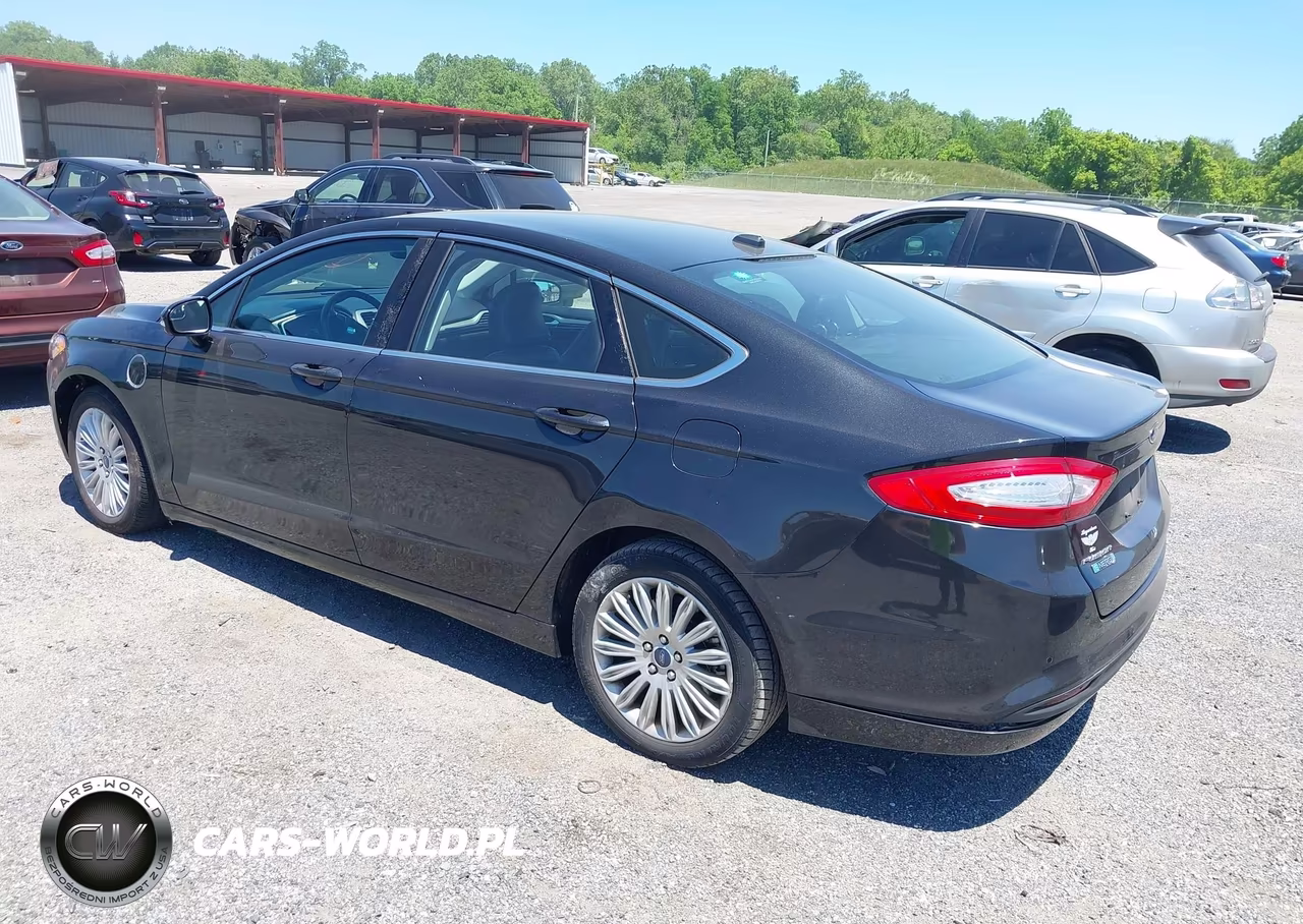 2015 Ford Fusion Energi Se Luxury VIN:3FA6P0PU7FR301801 - 3
