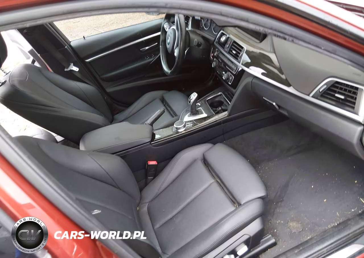 2018 BMW 330I VIN:WBA8B9G50JNU98351 - 5