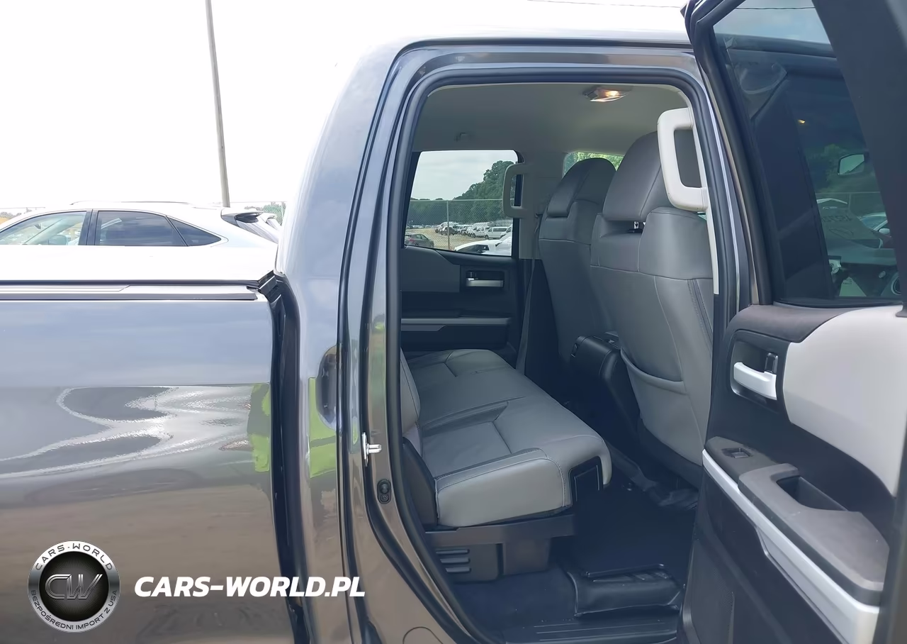 2021 Toyota Tundra Limited VIN:5TFBY5F11MX994802 - 8