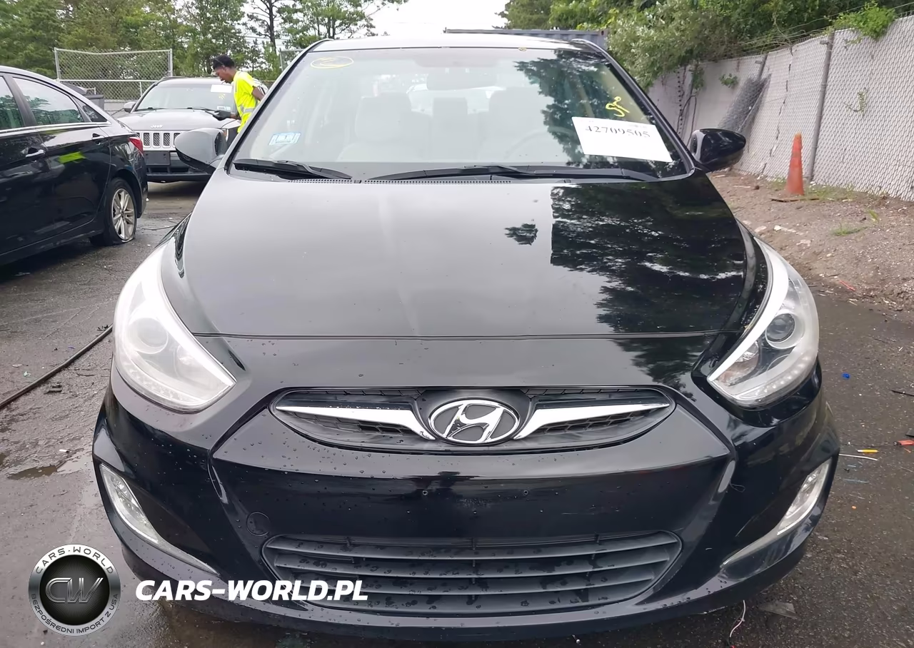 2014 Hyundai Accent Gls VIN:KMHCU4AE7EU775779 - 12