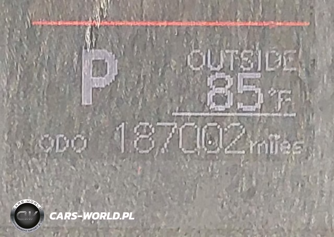 2017 Toyota Corolla Le VIN:5YFBURHE4HP599648 - 16