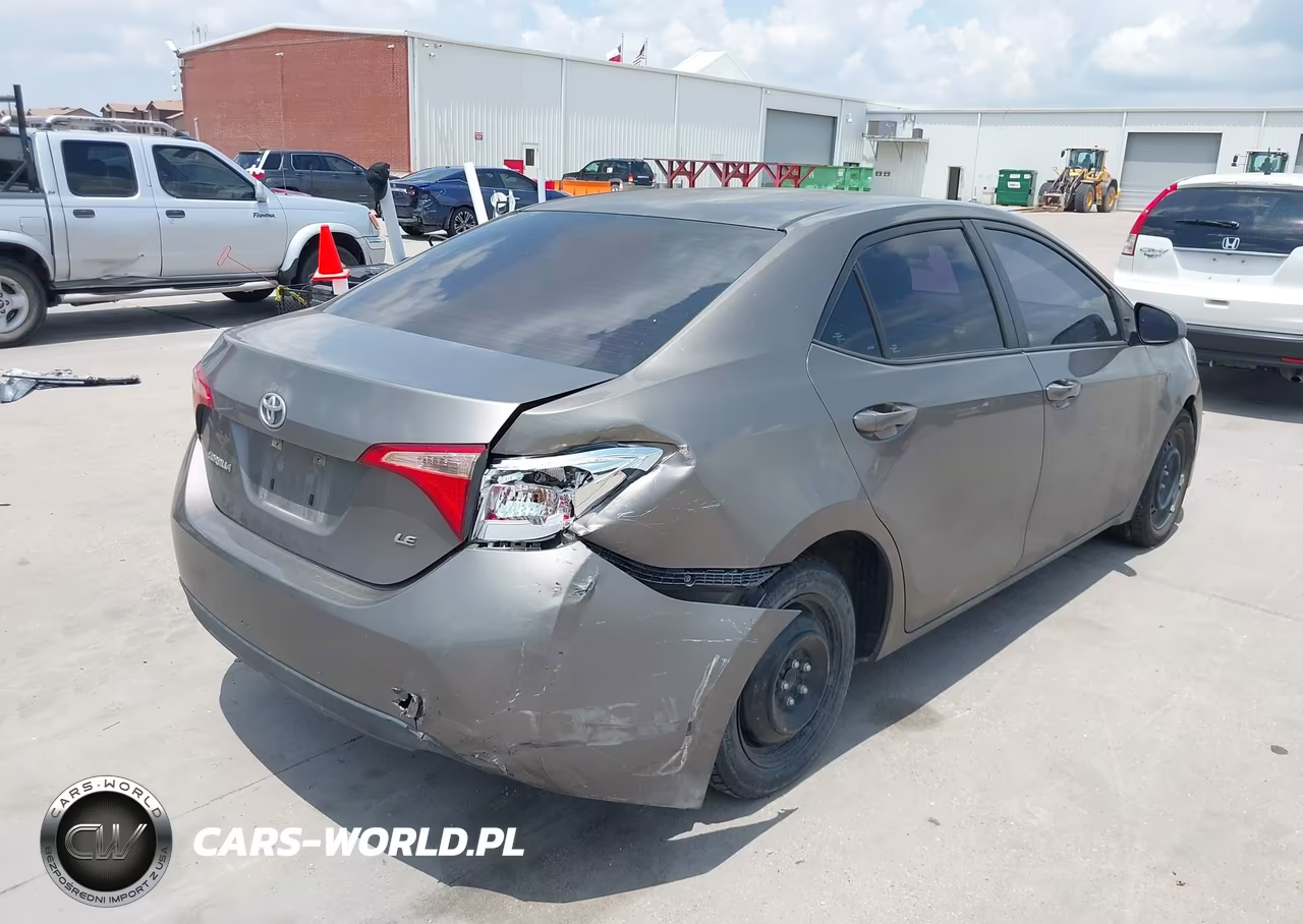 2017 Toyota Corolla Le VIN:5YFBURHE4HP599648 - 6