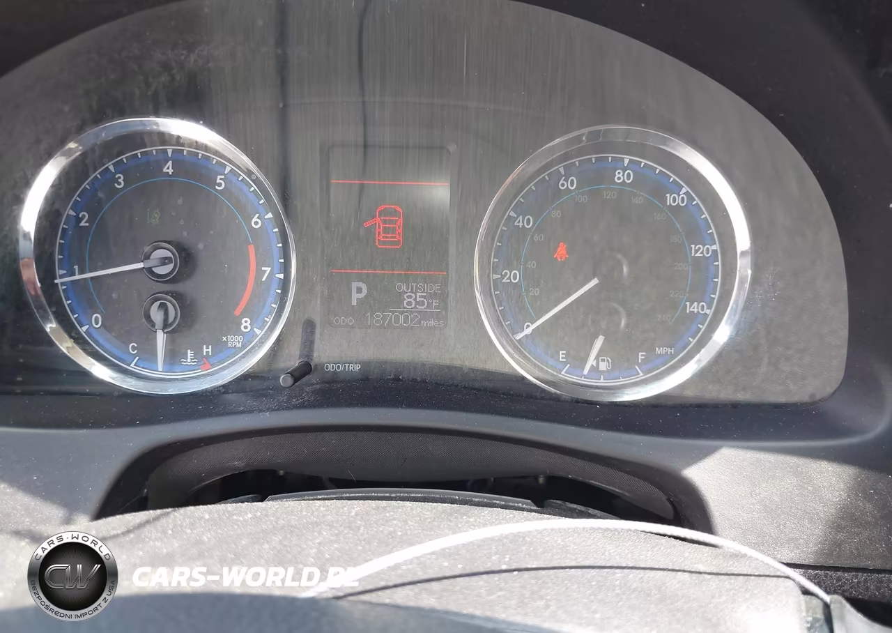 2017 Toyota Corolla Le VIN:5YFBURHE4HP599648 - 7