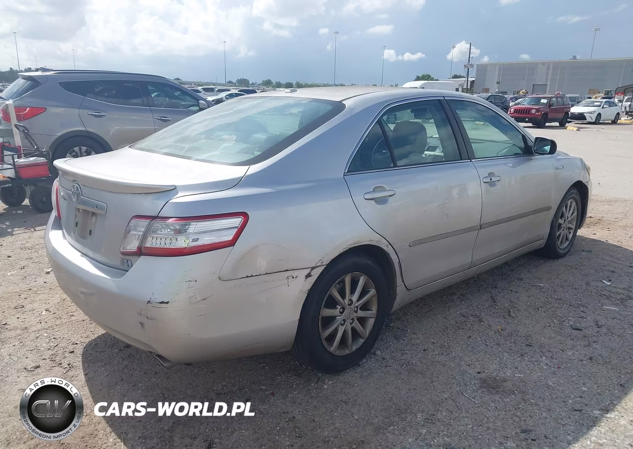 2011 Toyota Camry Hybrid VIN:4T1BB3EK8BU130825 - 4