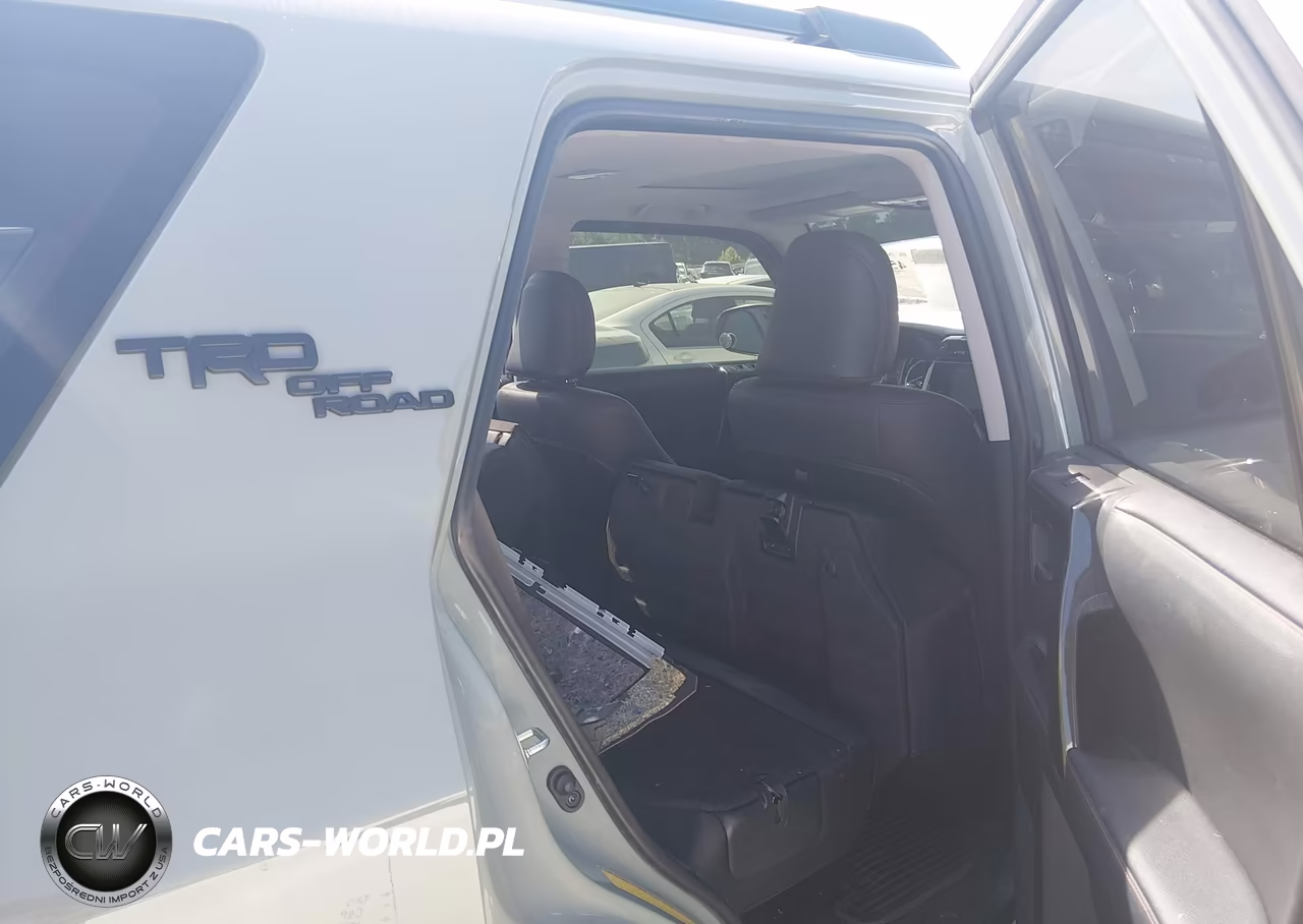2022 Toyota 4Runner Trd Off Road Premium VIN:JTERU5JR0N5993754 - 8