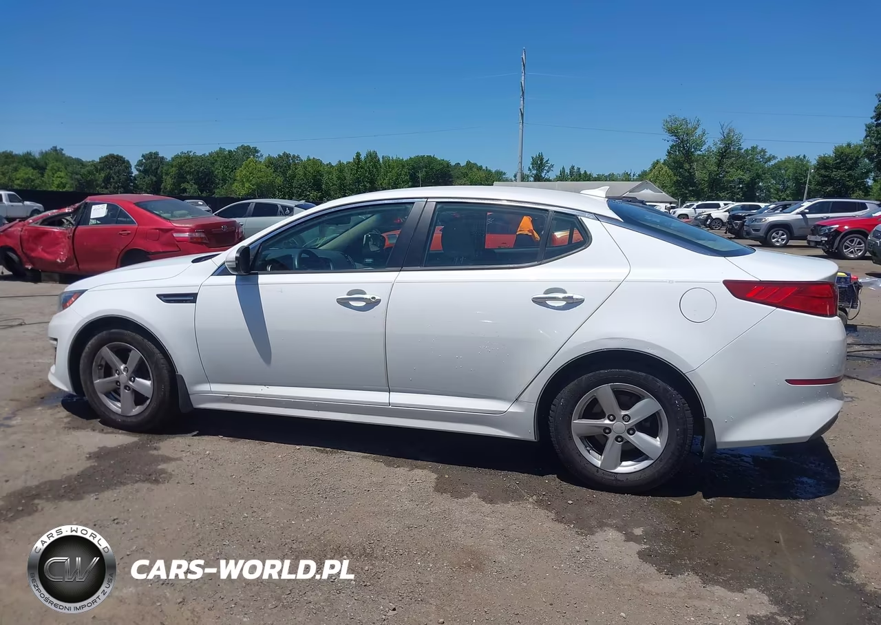 2015 Kia Optima Lx VIN:5XXGM4A79FG422619 - 15