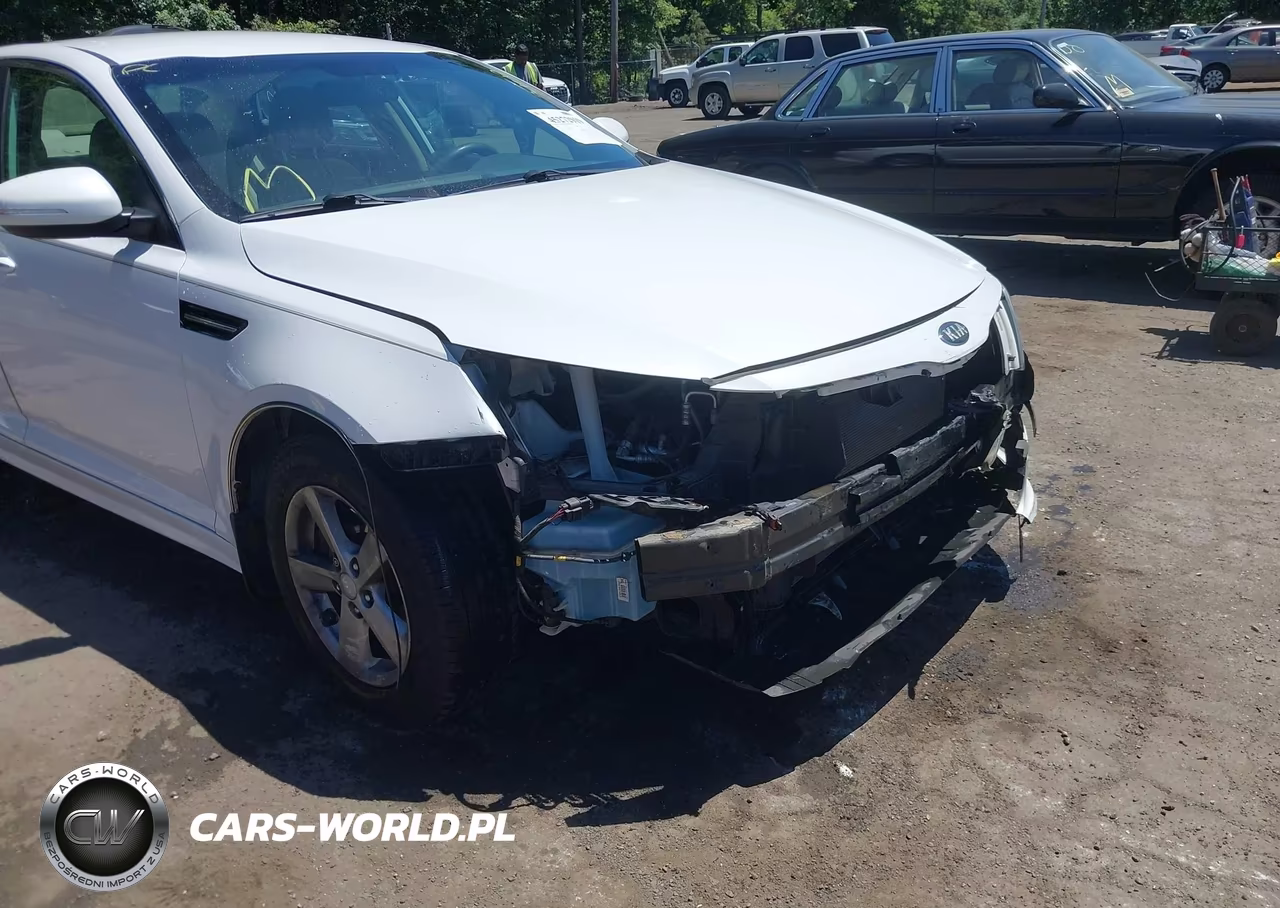 2015 Kia Optima Lx VIN:5XXGM4A79FG422619 - 6