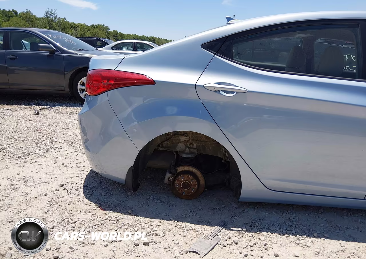 2013 Hyundai Elantra Gls VIN:KMHDH4AE6DU610636 - 15