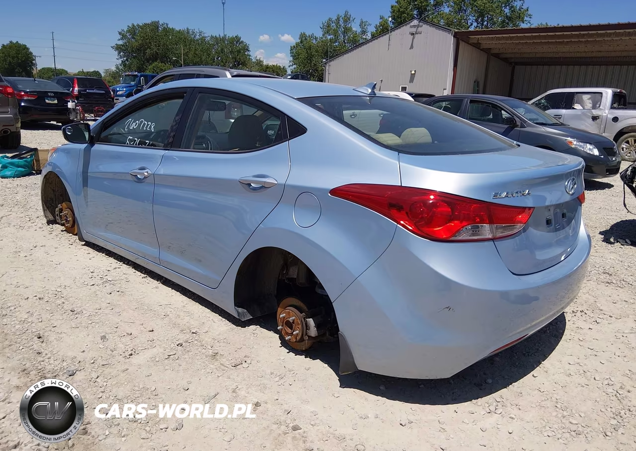 2013 Hyundai Elantra Gls VIN:KMHDH4AE6DU610636 - 3