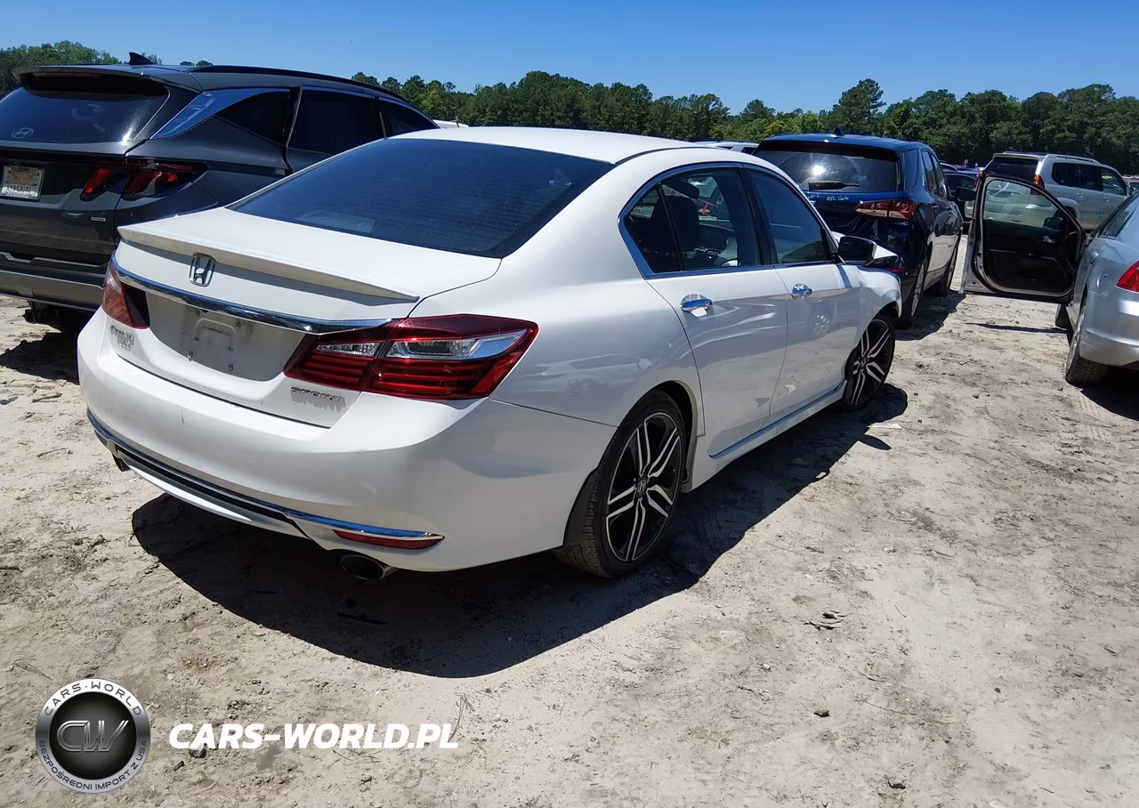 2017 Honda Accord Sport VIN:1HGCR2F59HA051859 - 4