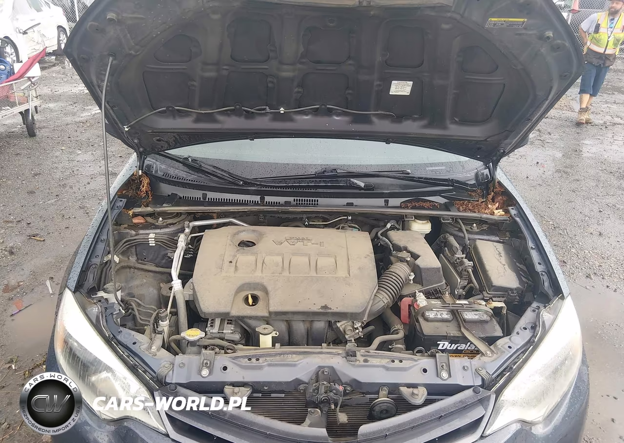 2016 Toyota Corolla Le VIN:5YFBURHE6GP550336 - 10