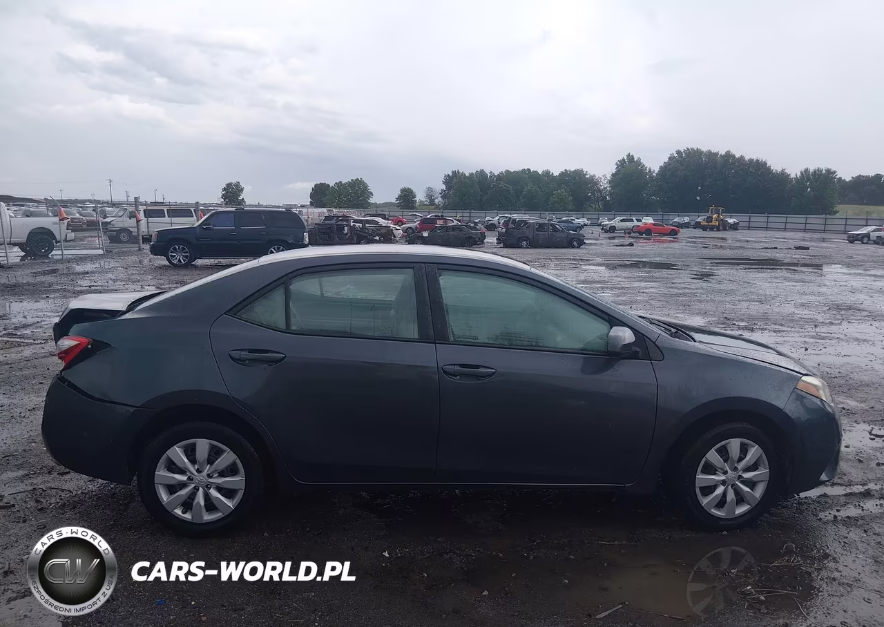 2016 Toyota Corolla Le VIN:5YFBURHE6GP550336 - 13