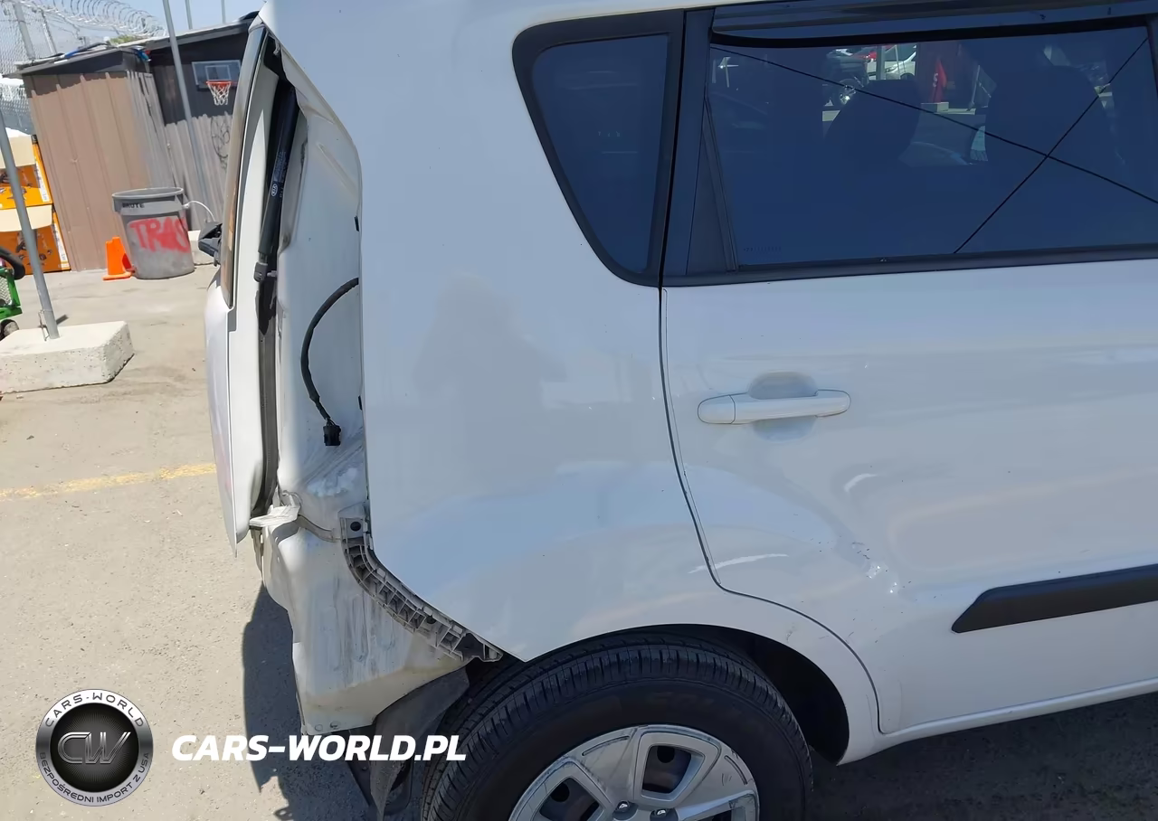2012 Kia Soul VIN:KNDJT2A58C7477787 - 18