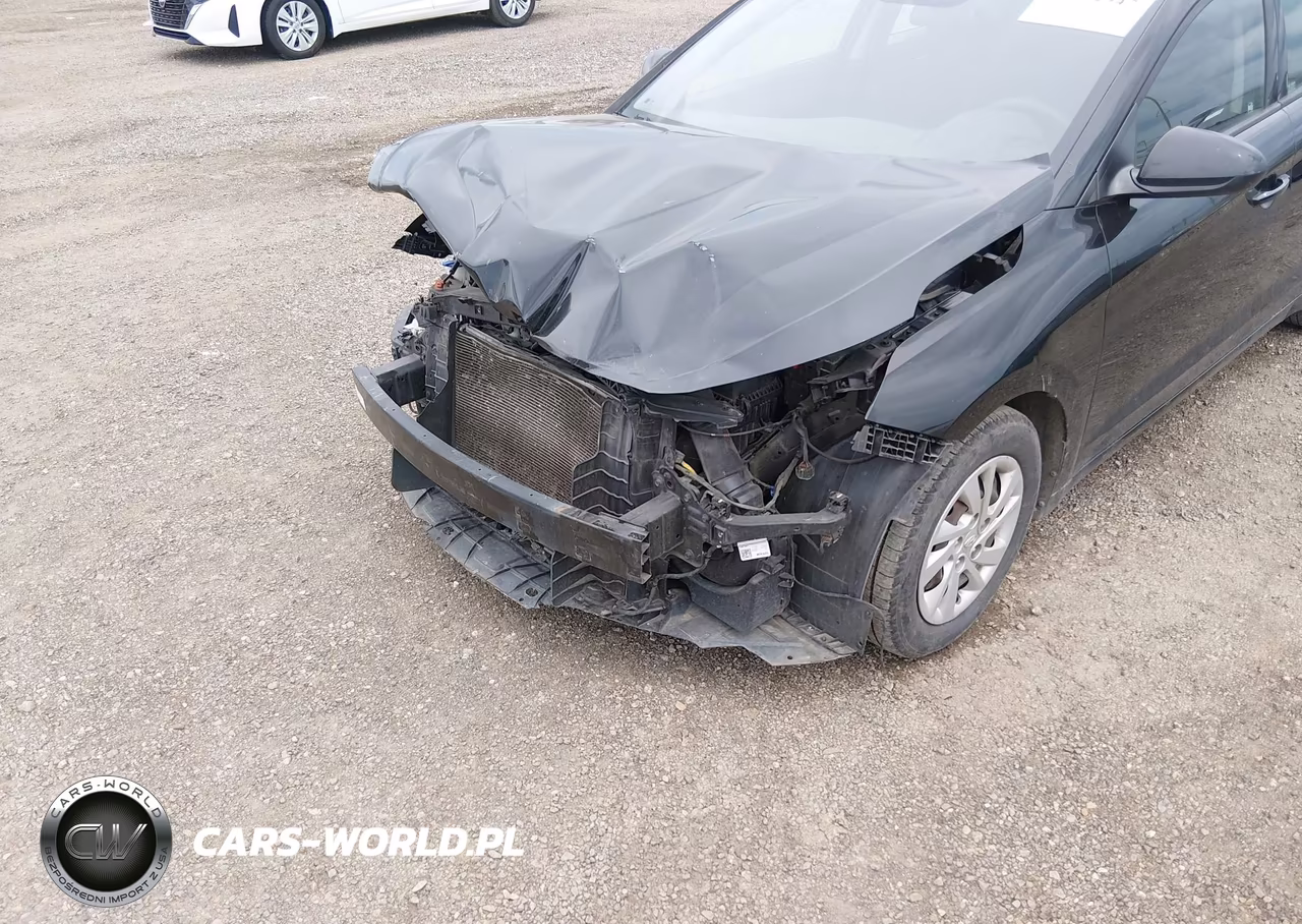 2019 Hyundai Elantra Se VIN:5NPD74LF5KH484452 - 19