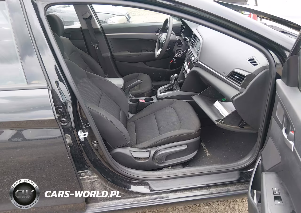 2019 Hyundai Elantra Se VIN:5NPD74LF5KH484452 - 5