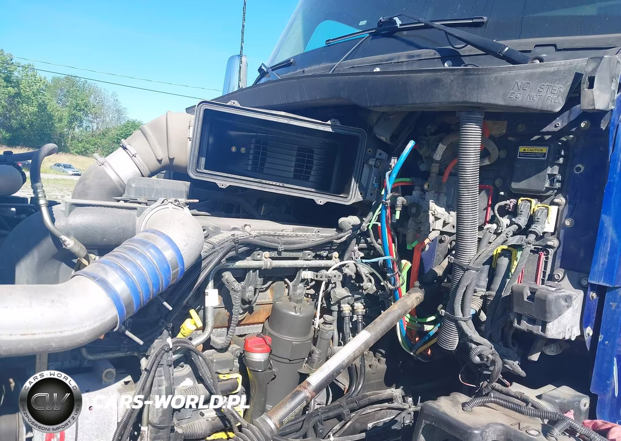 2020 Kenworth T680 VIN:1XKYDP9X4LJ348239 - 10
