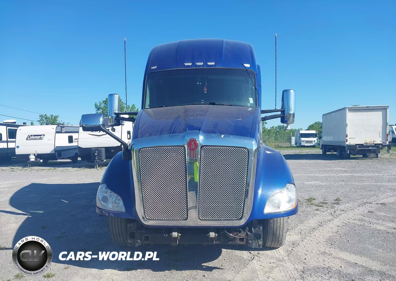 2020 Kenworth T680 VIN:1XKYDP9X4LJ348239 - 17