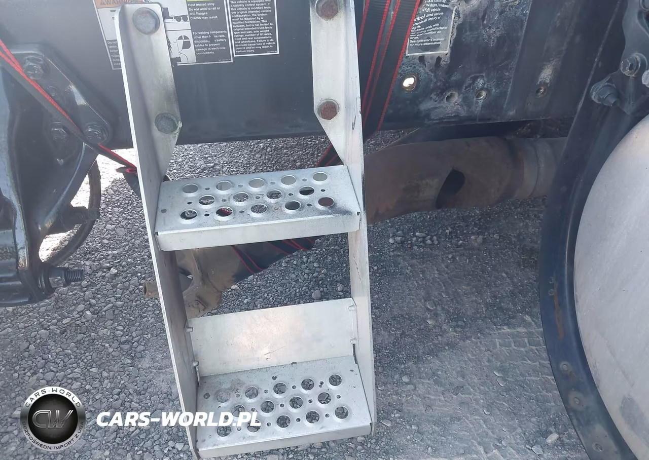 2020 Kenworth T680 VIN:1XKYDP9X4LJ348239 - 21