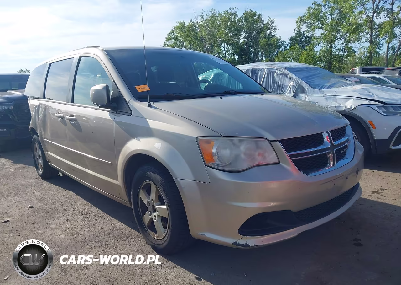 2013 Dodge Grand Caravan Sxt – zdjęcie 1 z 17