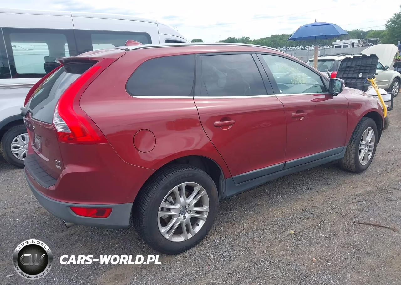 2011 Volvo Xc60 T6-T6 R-Design VIN:YV4902DZXB2152013 - 4