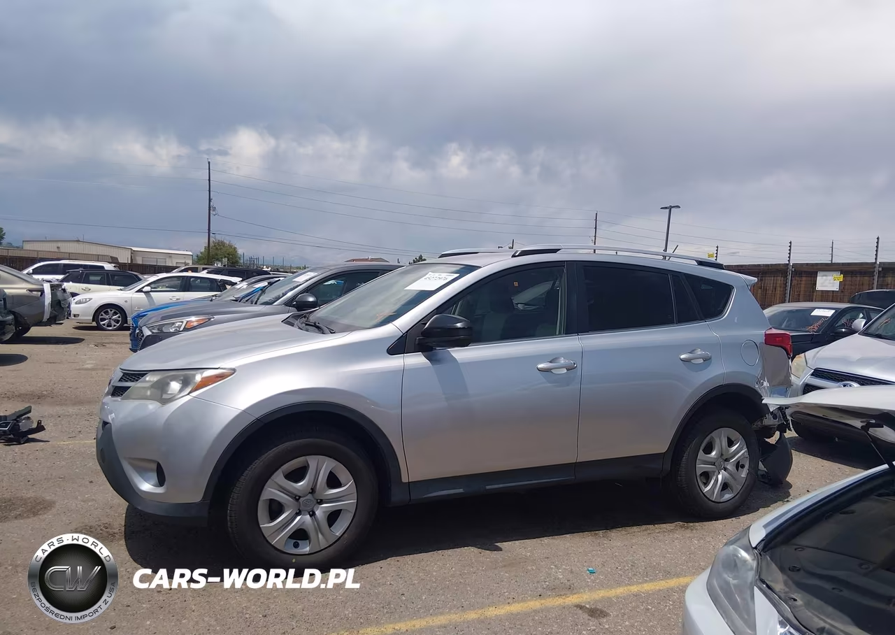 2015 Toyota Rav4 Le VIN:JTMBFREV9FD161903 - 15