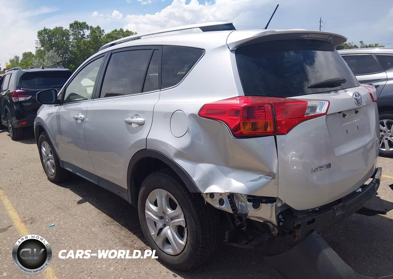 2015 Toyota Rav4 Le VIN:JTMBFREV9FD161903 - 3