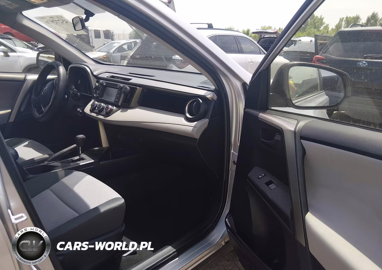 2015 Toyota Rav4 Le VIN:JTMBFREV9FD161903 - 5