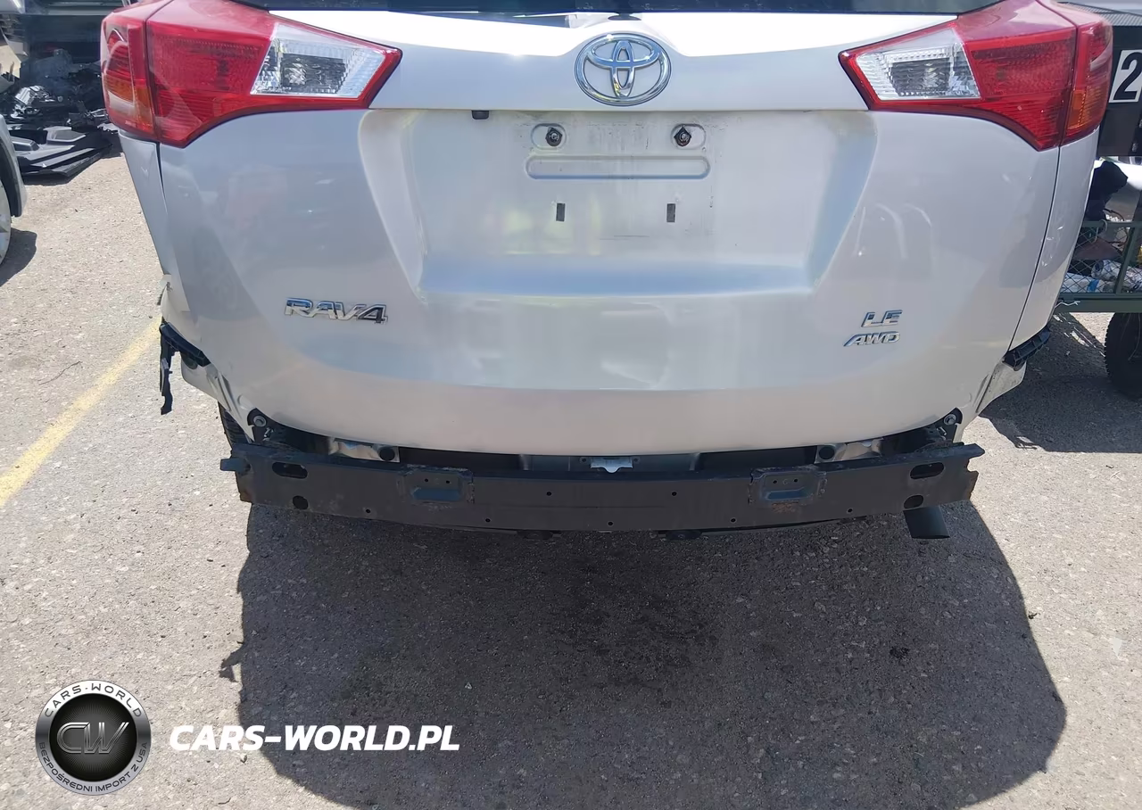 2015 Toyota Rav4 Le VIN:JTMBFREV9FD161903 - 6