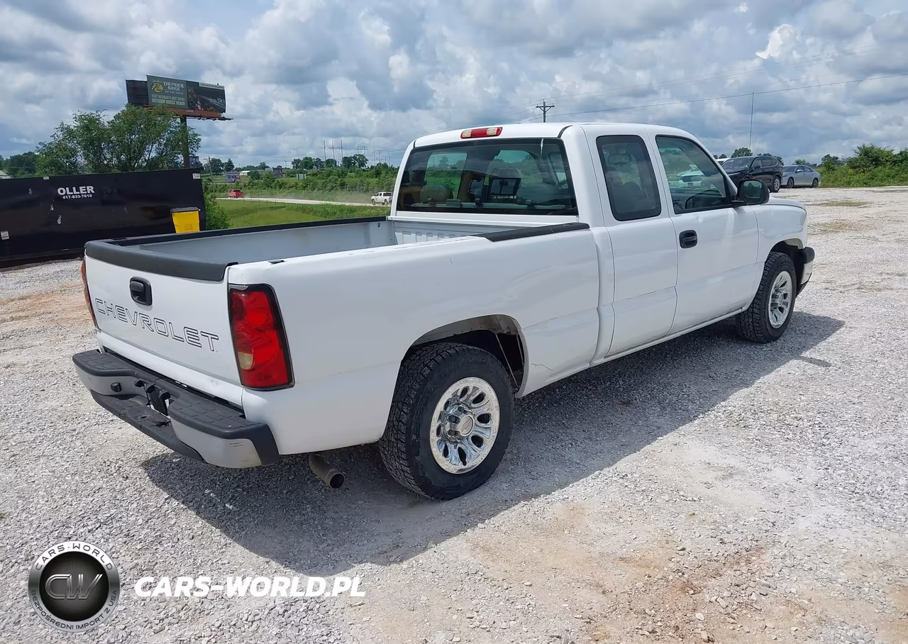 2006 Chevrolet Silverado 1500 Work Truck VIN:1GCEC19V26Z266206 - 4