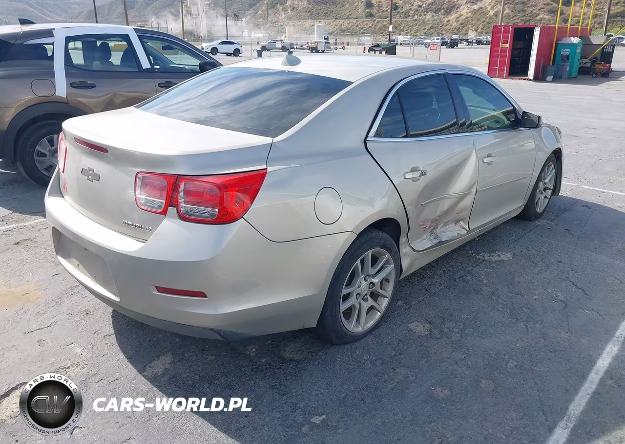 2014 Chevrolet Malibu 1Lt VIN:1G11C5SL9EF181760 - 4