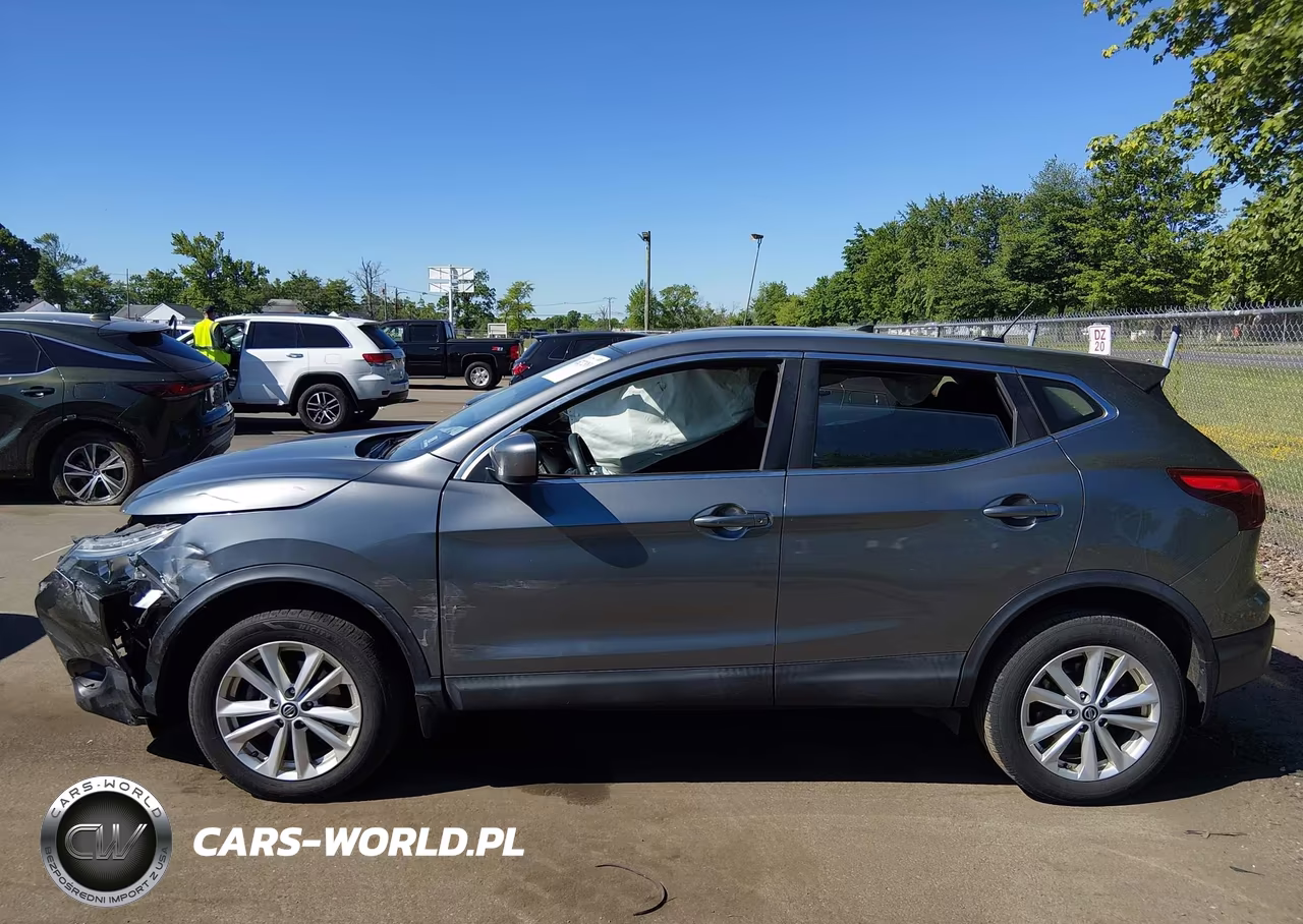 2019 Nissan Rogue Sport S VIN:JN1BJ1CR2KW629459 - 14
