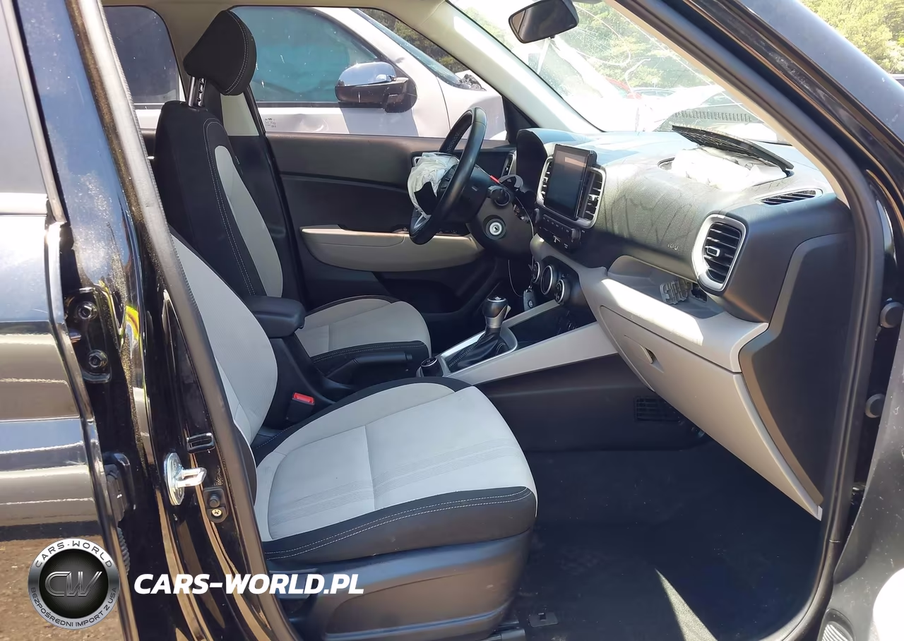 2021 Hyundai Venue Sel VIN:KMHRC8A30MU112555 - 5