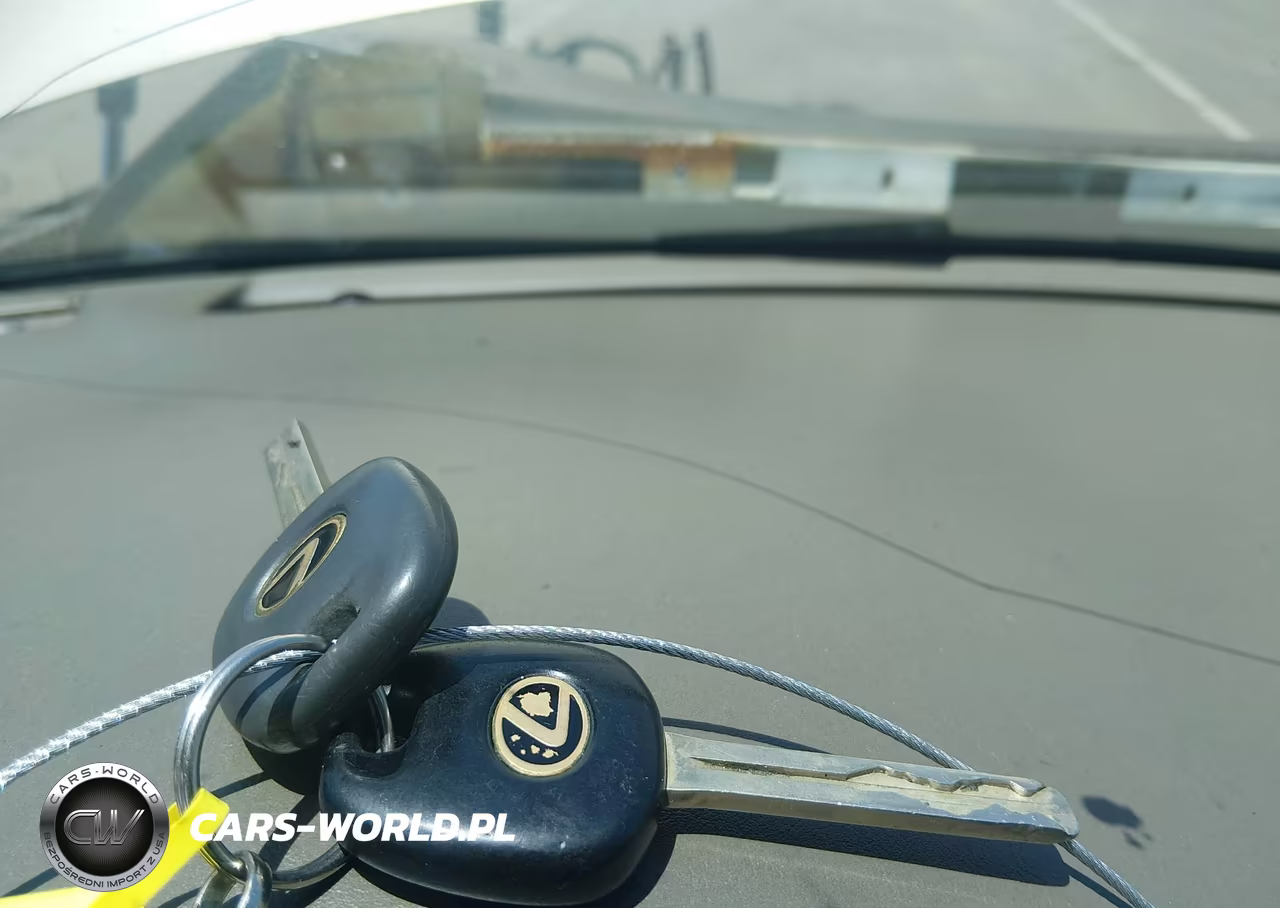1998 Lexus Es 300 VIN:JT8BF28G8W0108877 - 11