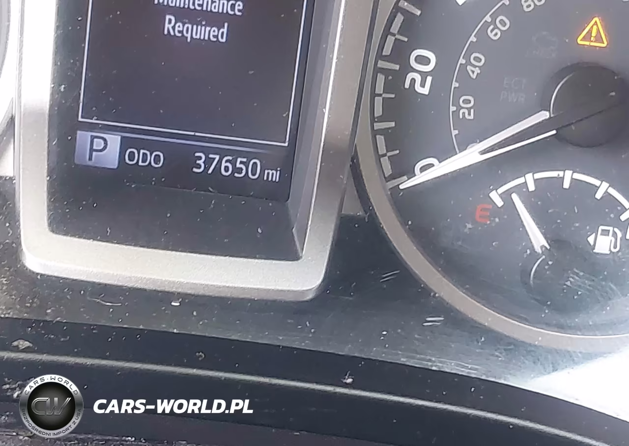 2019 Toyota Tacoma Sr5 VIN:5TFSX5ENXKX069374 - 16