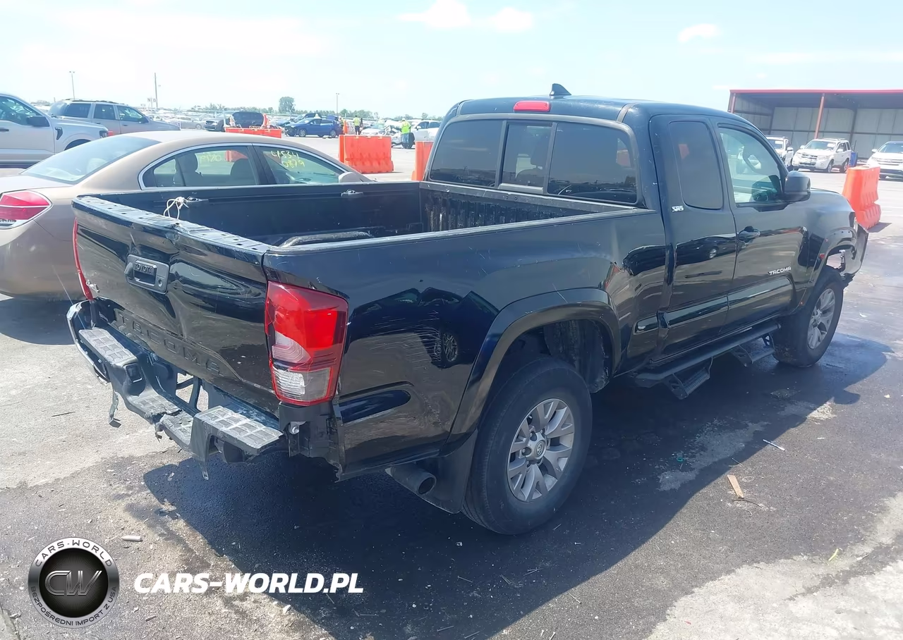 2019 Toyota Tacoma Sr5 VIN:5TFSX5ENXKX069374 - 4