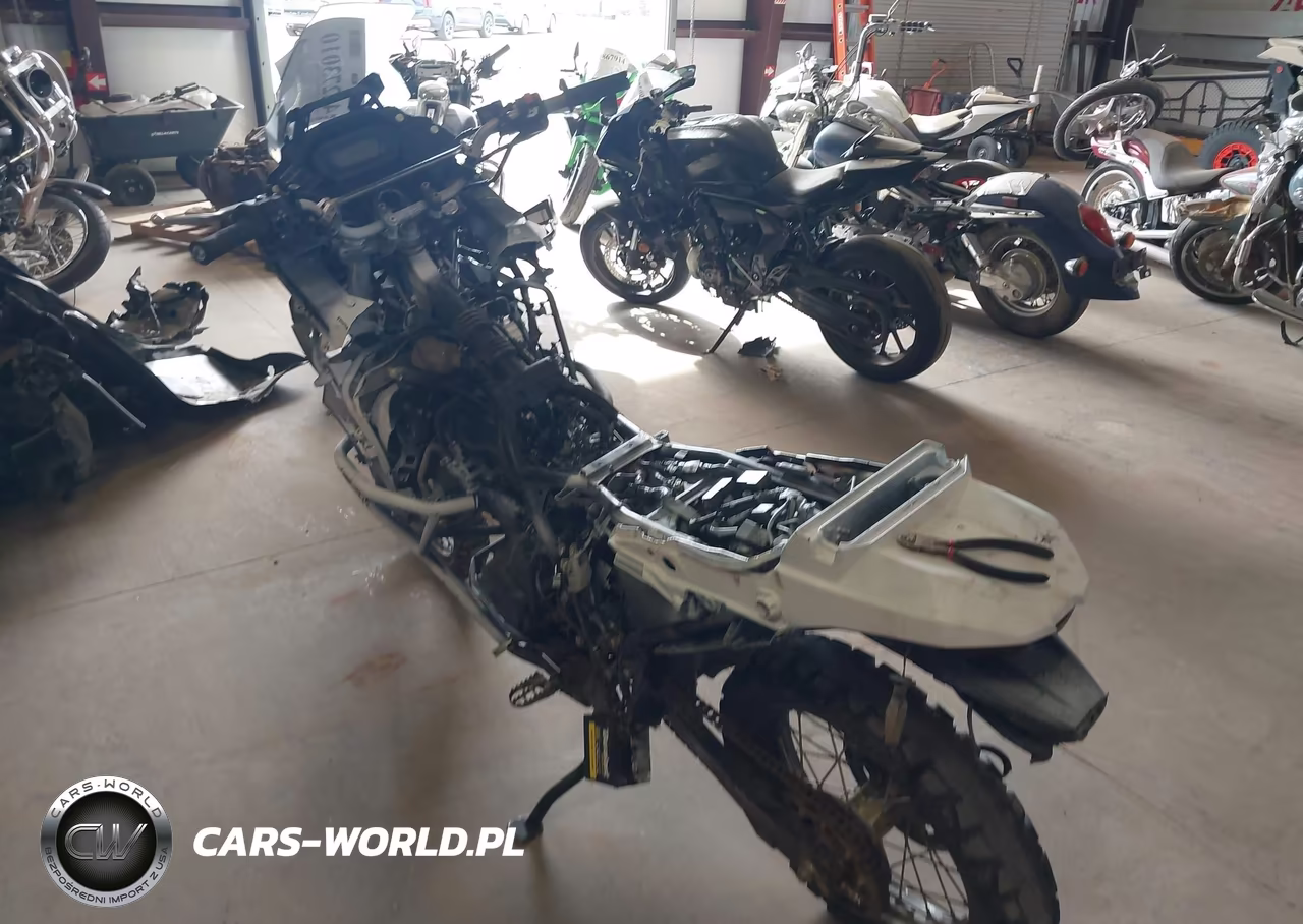 2022 Kawasaki Kl650 F VIN:ML5KLEF11NDA06674 - 3